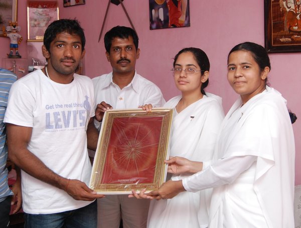 BKs_and_Yogeshwar Dutt.jpg